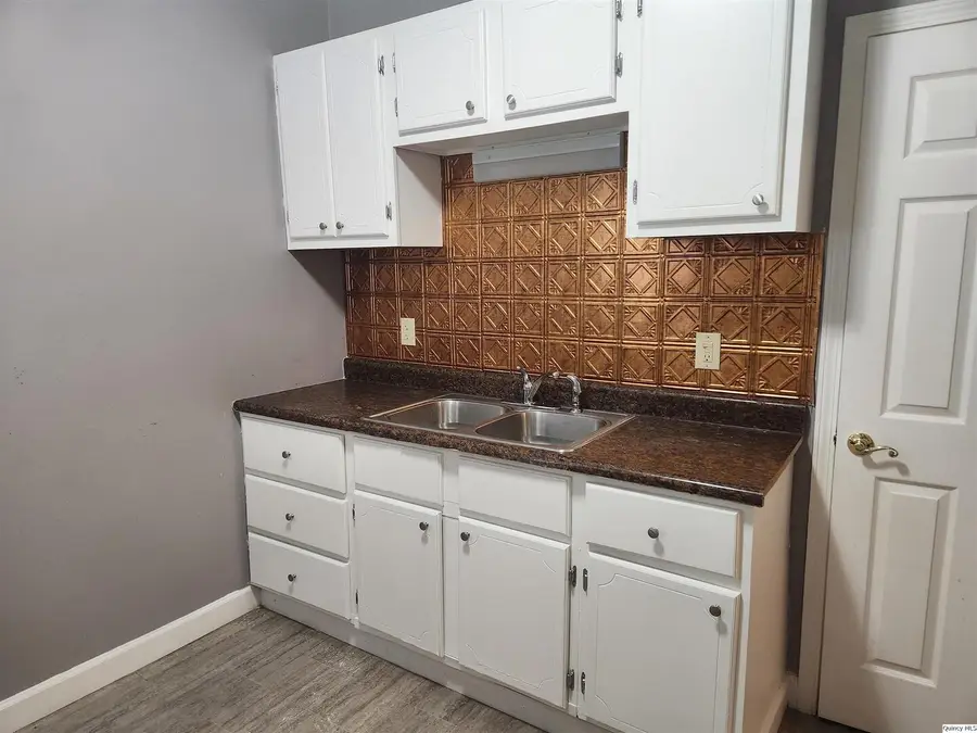 628 Spruce, Quincy, IL 62301 - Image #3