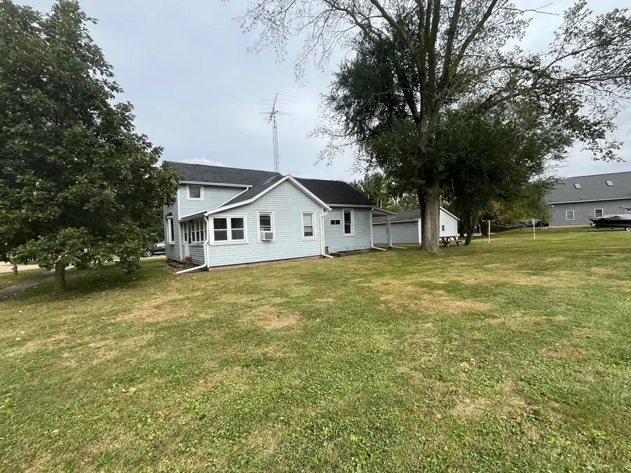 119 Center Street, Seatonville, IL 61359 - Image #3