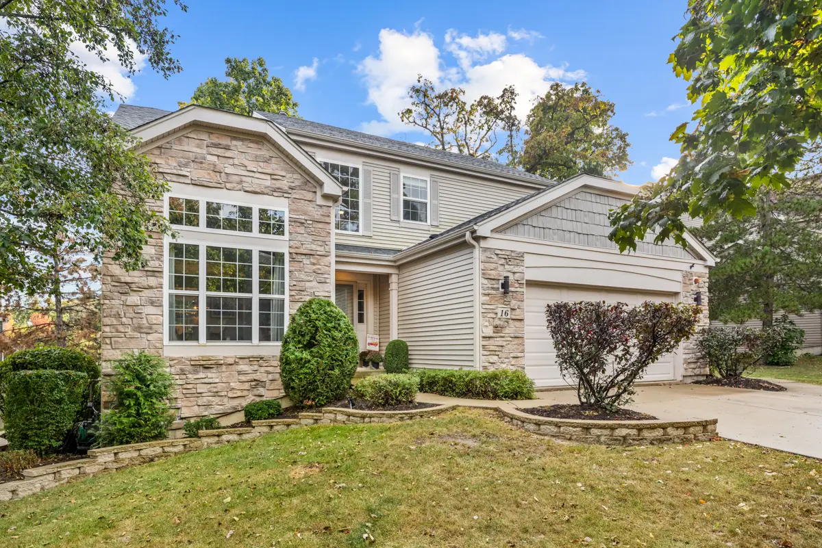16 Moraine Drive, Streamwood, IL 60107 - Image #1