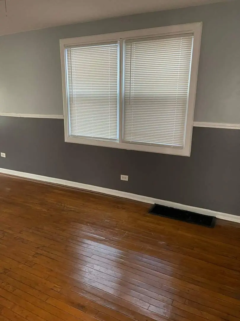 8112 S Escanaba Avenue, Chicago, IL 60617 - Image #3