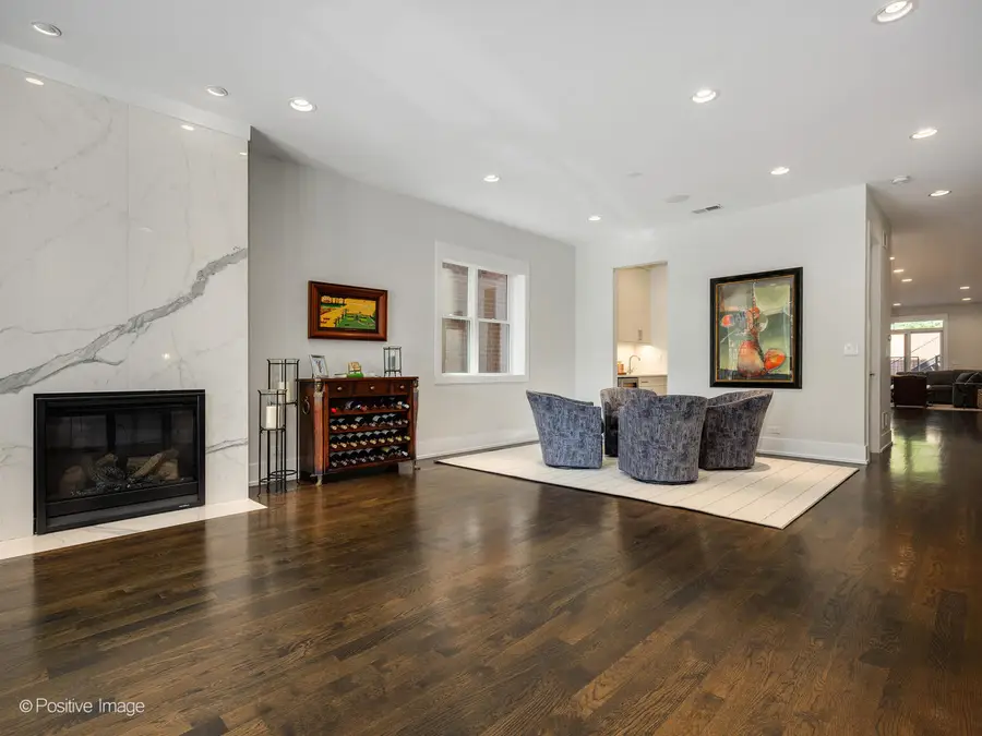 2018 W Lemoyne Street #1W, Chicago, IL 60622 - Image #3