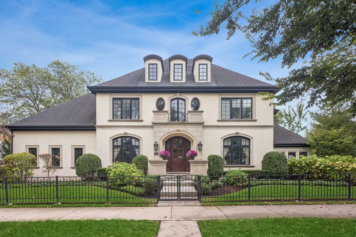 1300 W Maple Avenue, La Grange, IL 60525 - Image #1