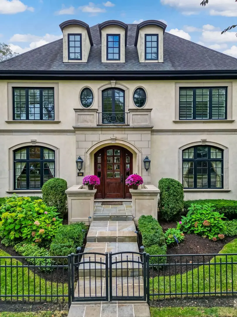 1300 W Maple Avenue, La Grange, IL 60525 - Image #2