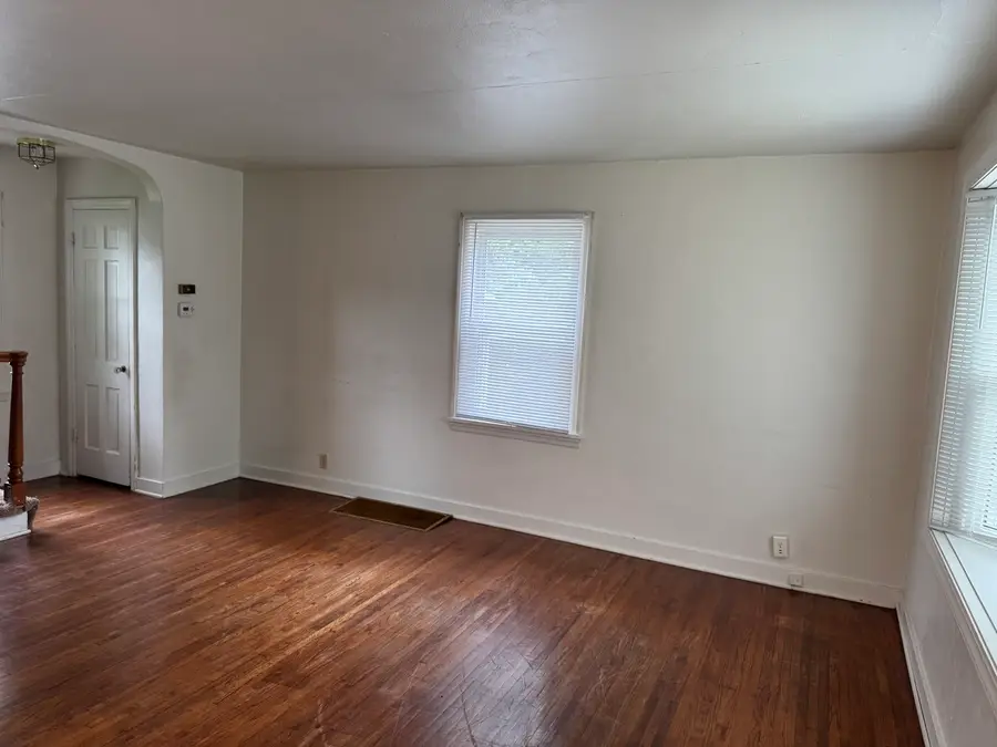 465 Slade Avenue, Elgin, IL 60120 - #2
