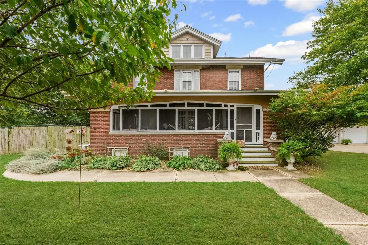 37857 E 100 North Road, Bellflower Township, IL 62174 - Image #1