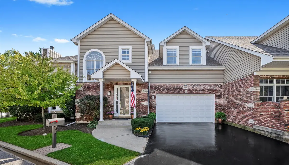 1021 W Bogey Lane, Palatine, IL 60067 - Image #1