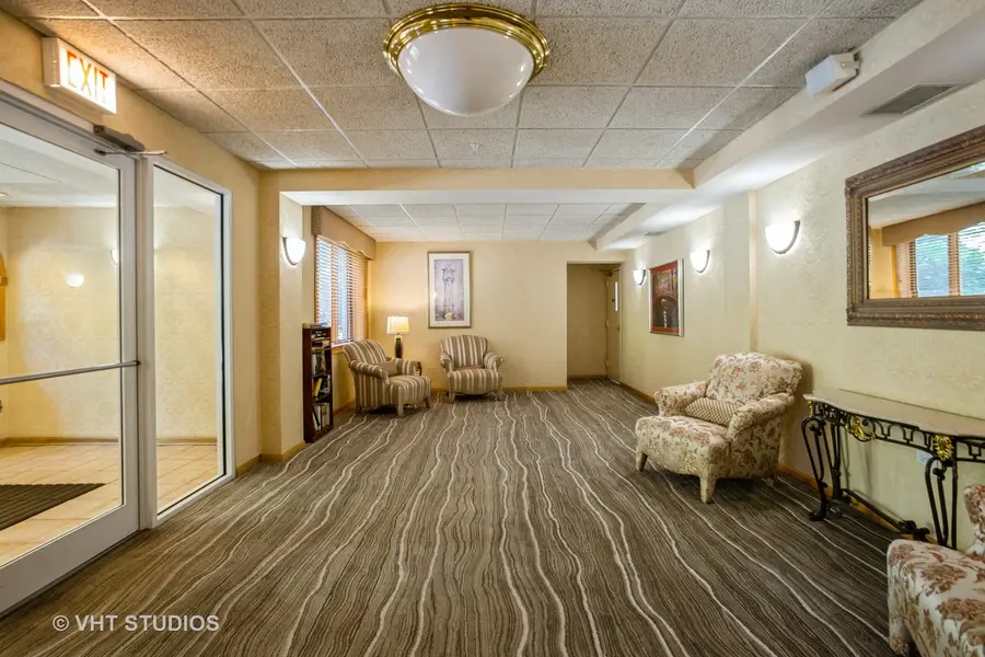 10 S Wille Street #603, Mount Prospect, IL 60056 - Image #3