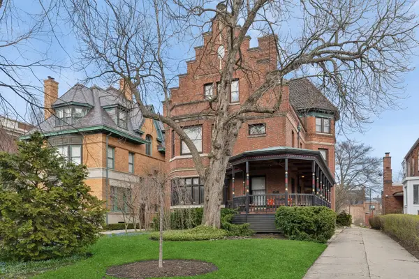 4923 S Greenwood Avenue, Chicago, IL 60615
