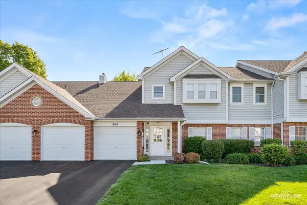 868 Quin Court #201, Naperville, IL 60563