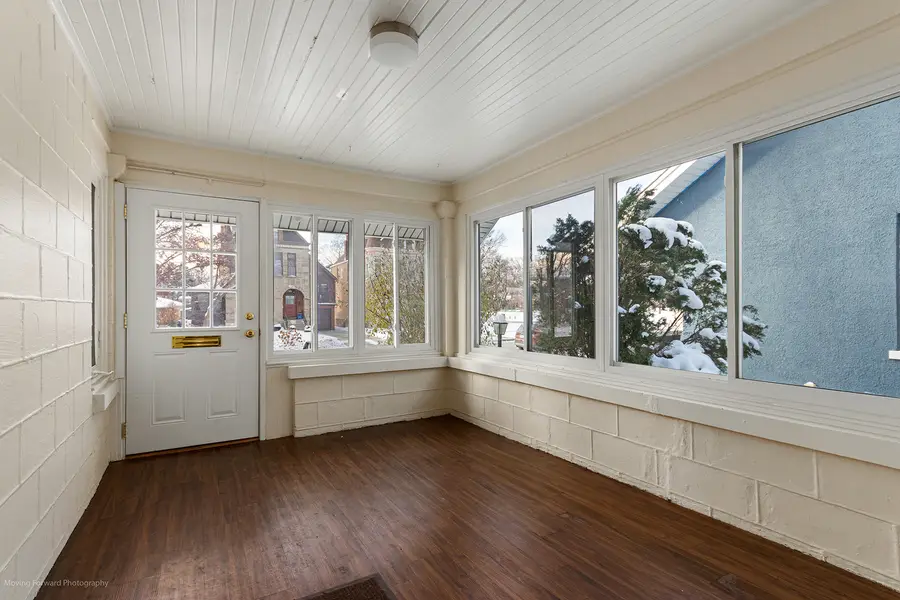 3107 S Wenonah Avenue, Berwyn, IL 60402 - Image #2