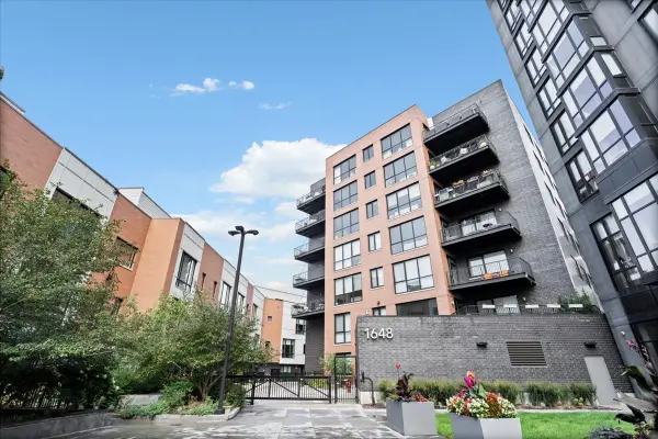 1648 W Division Street #603, Chicago, IL 60622