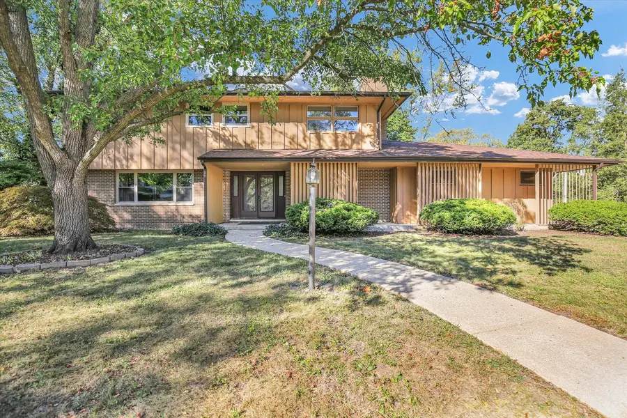 6 Regent Court, Champaign, IL 61820 - Image #2