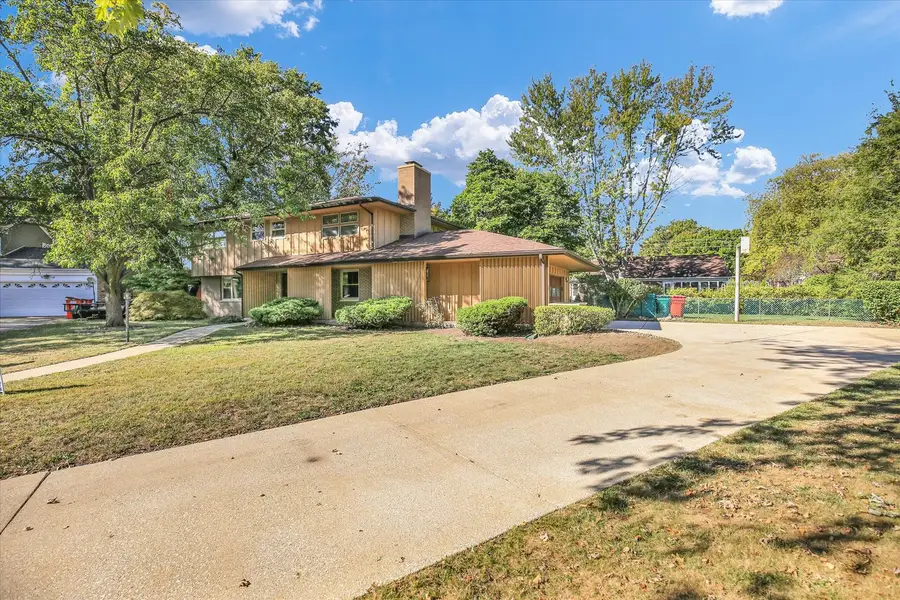 6 Regent Court, Champaign, IL 61820 - Image #3