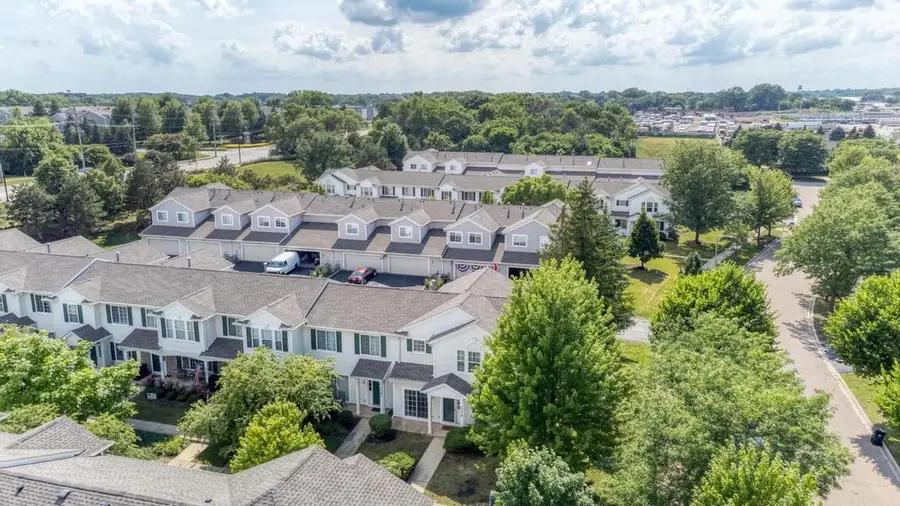 2279 Reflections Drive, Aurora, IL 60502 - Image #2