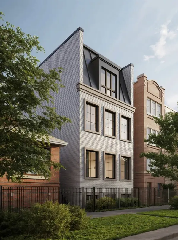 1124 W Addison Street #1, Chicago, IL 60613