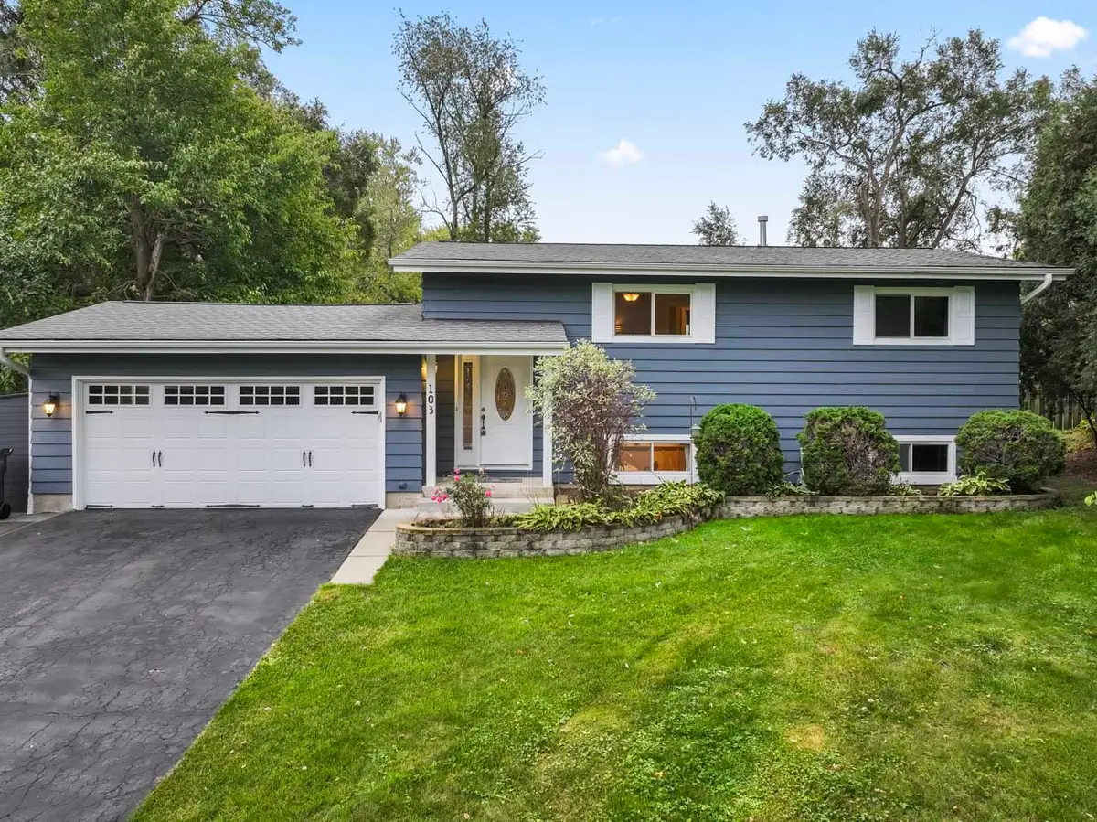 103 S Seebert Street, Cary, IL 60013 - Image #1