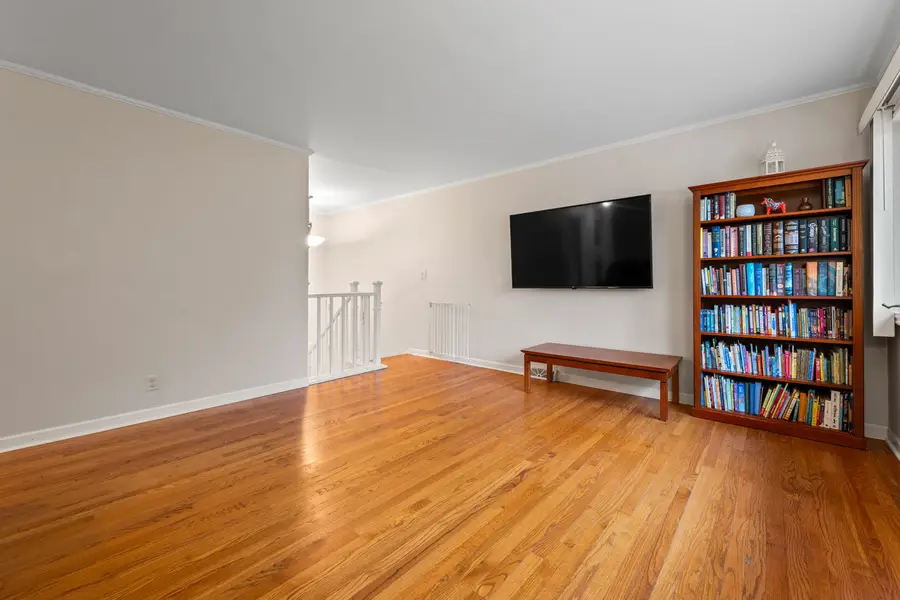 103 S Seebert Street, Cary, IL 60013 - Image #3