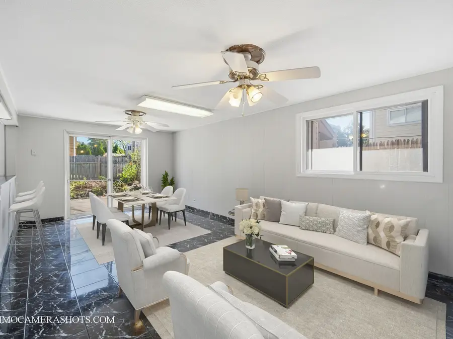 9231 Aspen Lane, Des Plaines, IL 60016 - Image #2