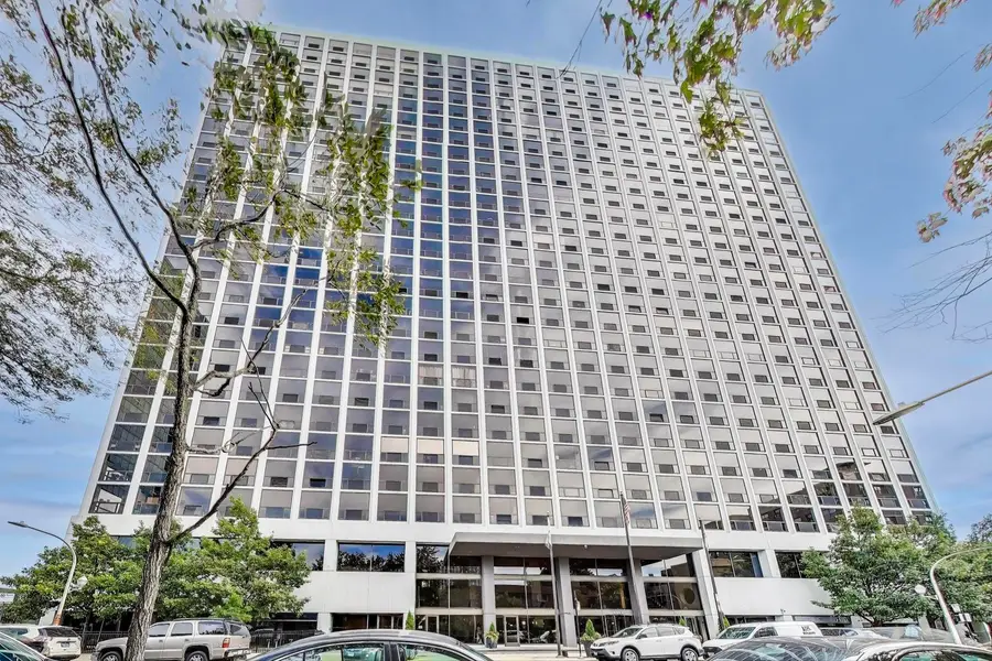 4343 N Clarendon Avenue #1814, Chicago, IL 60613 - Image #2