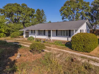 23641 N 100 East Road, Long Point, IL 61333 - Image #1