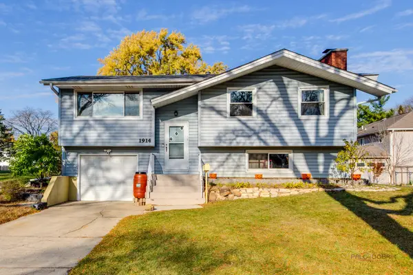 Address Withheld By Seller, Schaumburg, IL 60193
