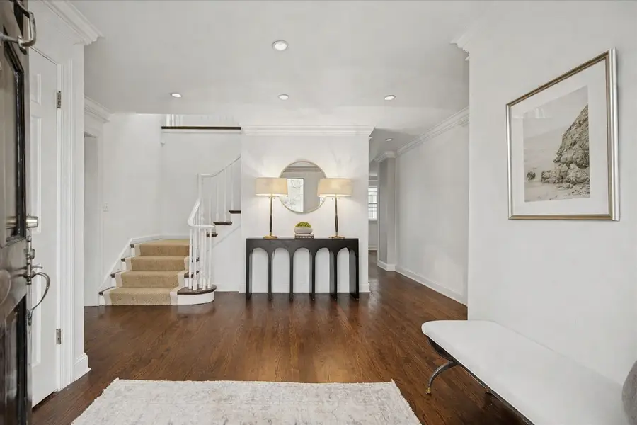 Address Withheld By Seller, Wilmette, IL 60091 - Image #3