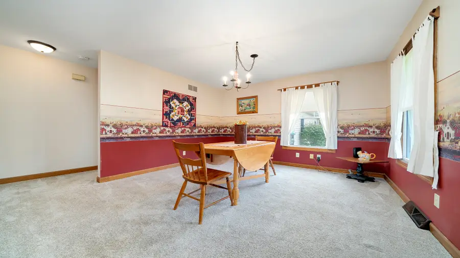 1511 N River Road, Oregon, IL 61061 - Image #3