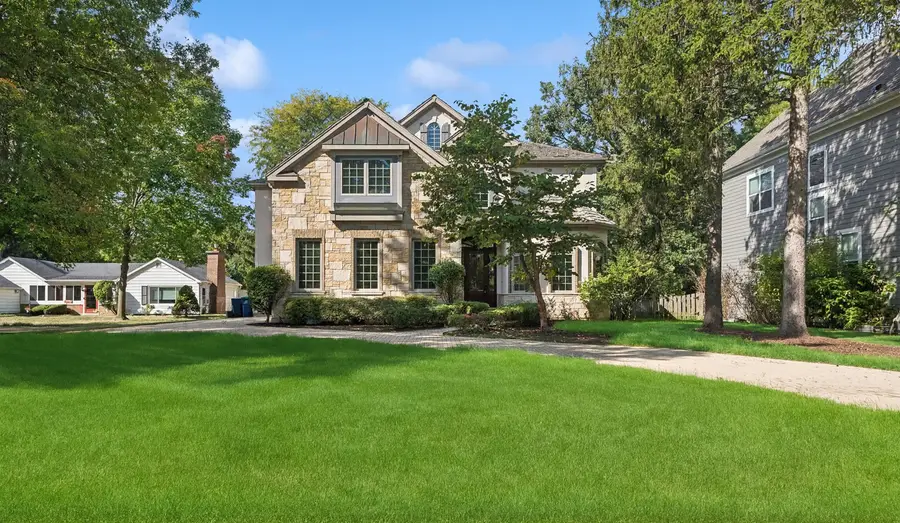 580 Greenwood Road, Northbrook, IL 60062 - #2