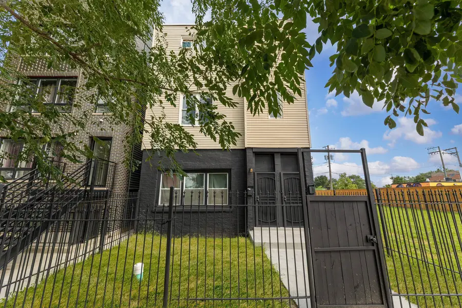 2526 W Monroe Street, Chicago, IL 60612 - Image #2