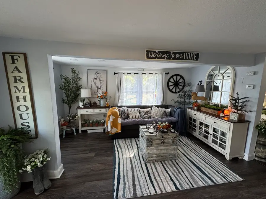 409 Cayuga Street, Joliet, IL 60432 - Image #3