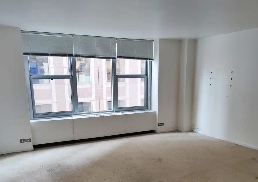 777 N Michigan Avenue #2002, Chicago, IL 60611 - Image #2