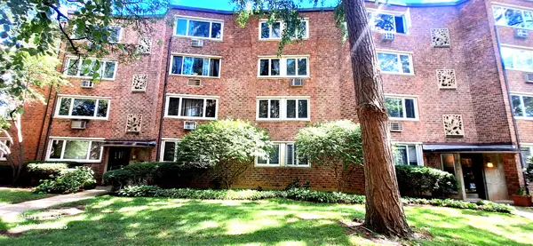 Address Withheld By Seller, Chicago, IL 60660
