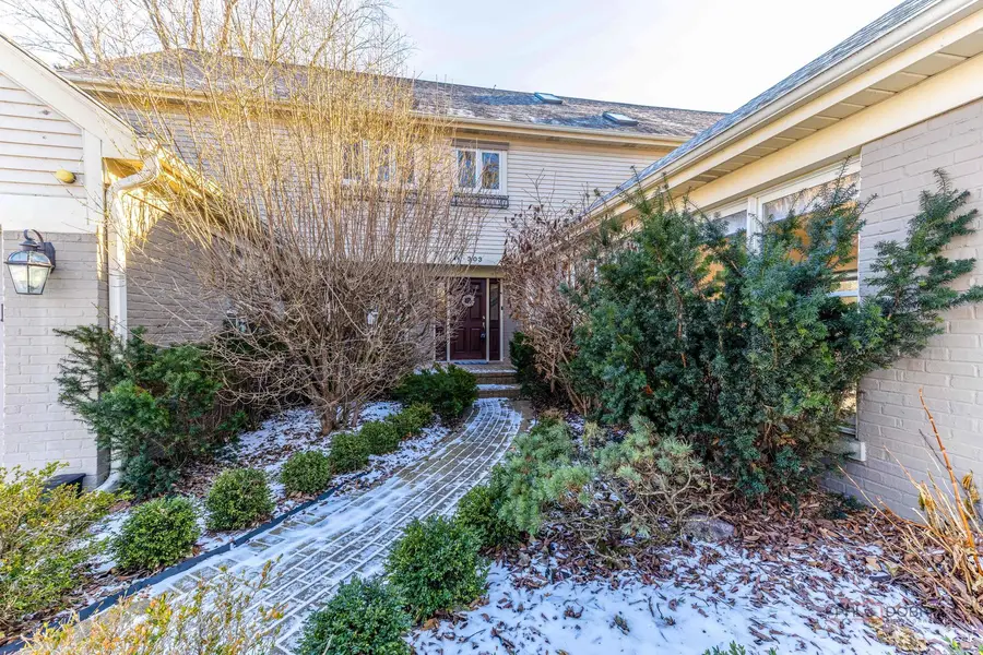 303 Auburn Avenue, Winnetka, IL 60093 - Image #2