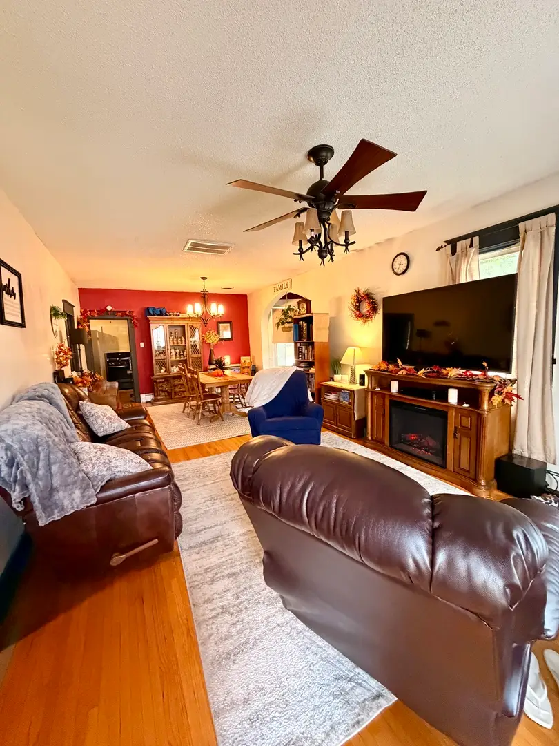 329 W Devlin Street, Spring Valley, IL 61362 - Image #3