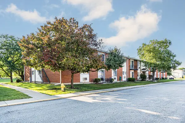 8836 N Western Avenue #2A, Des Plaines, IL 60016