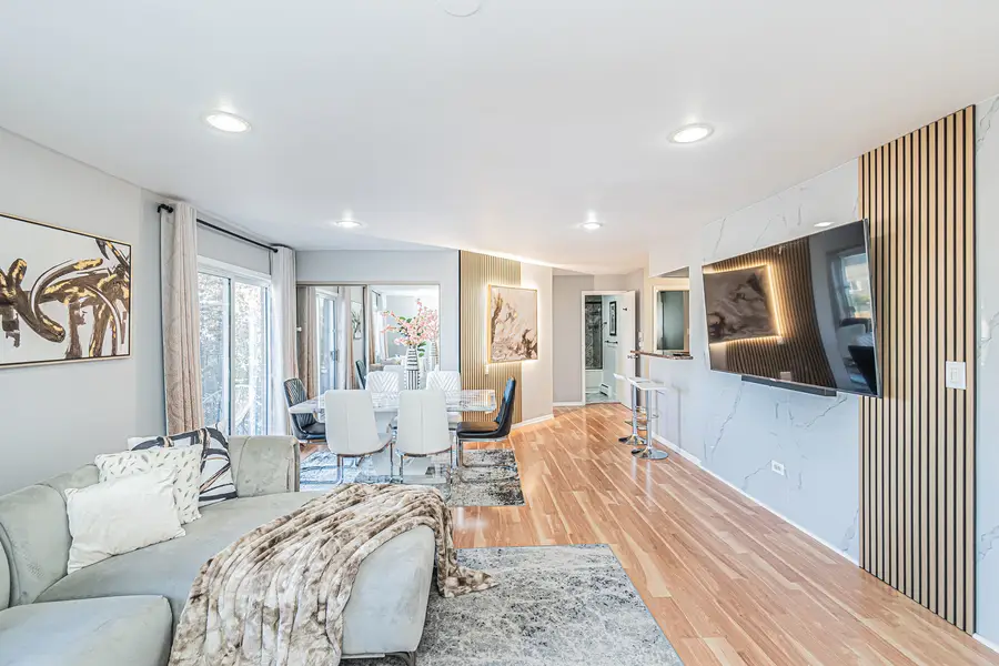 8836 N Western Avenue #2A, Des Plaines, IL 60016 - Image #3