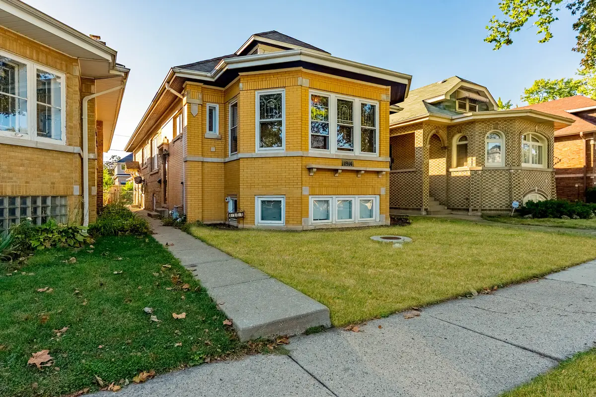 1914 Clinton Avenue, Berwyn, IL 60402 - Image #1