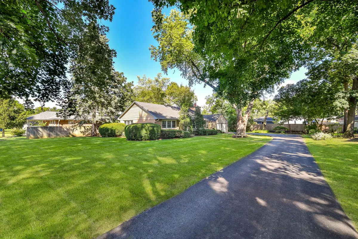 611 Polo Drive, Wheaton, IL 60187 - Image #1