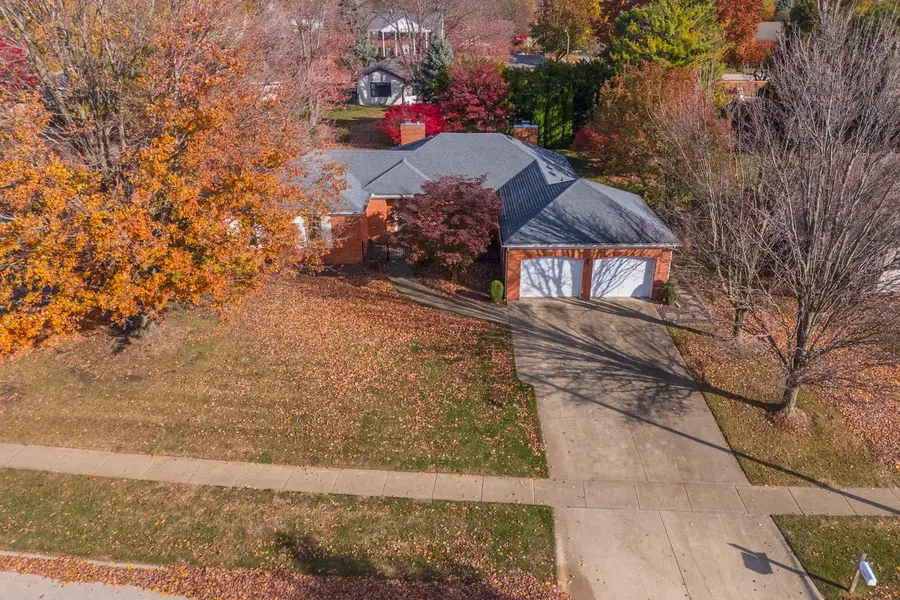 2103 Hedgewood Drive, Bloomington, IL 61704 - Image #3