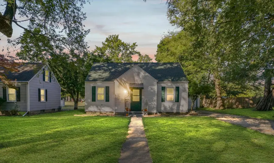 505 N Calhoun Street, Tolono, IL 61880 - Image #2