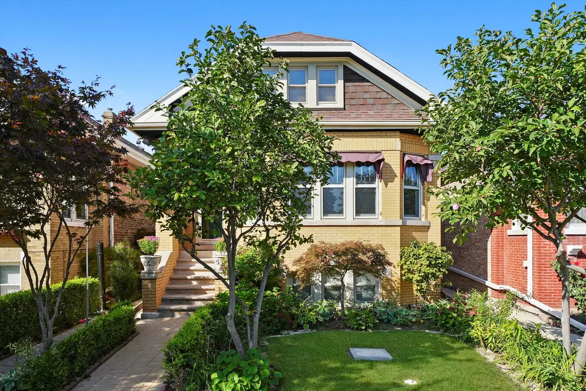 2220 Clinton Avenue, Berwyn, IL 60402 - Image #1