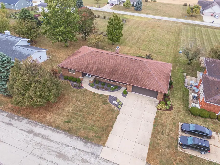 104 Boulder Drive, Gridley, IL 61744 - Image #3