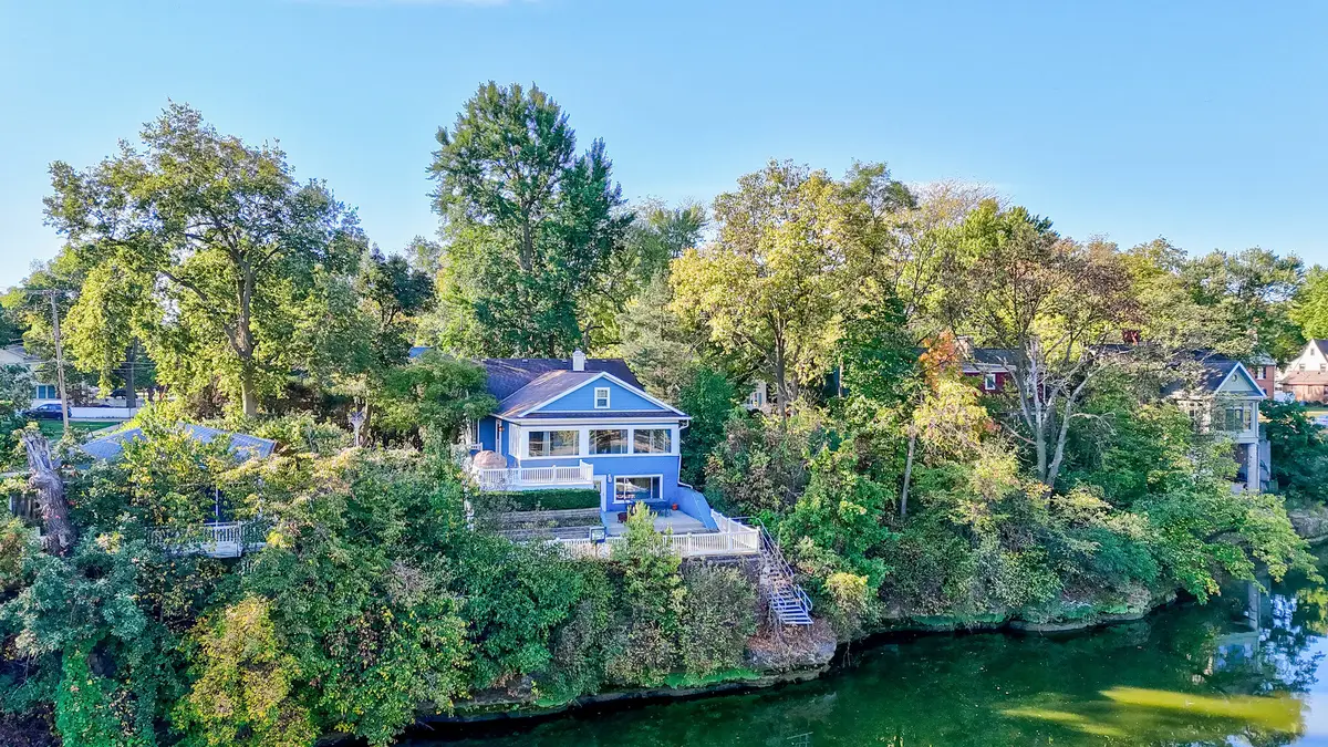 542 Chapel Street, Ottawa, IL 61350 - Image #1