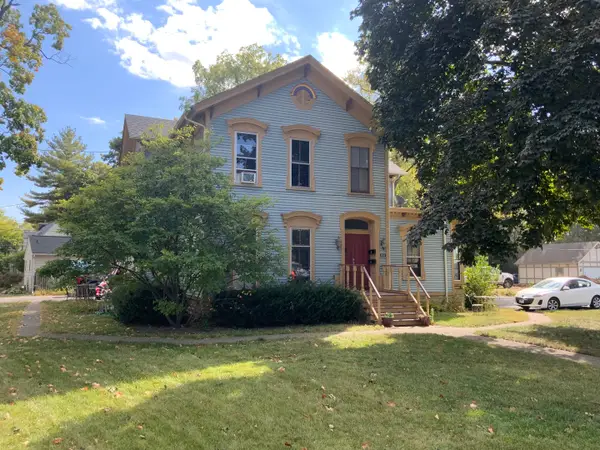 404 S Batavia Avenue, Batavia, IL 60510