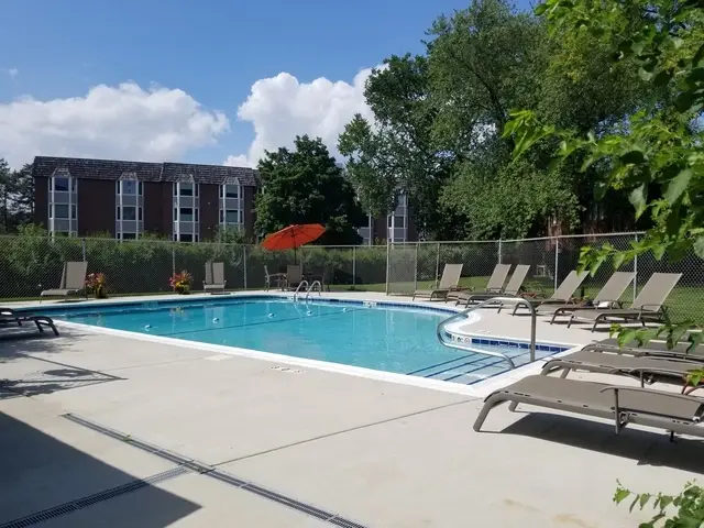 414 S Dee Road, Park Ridge, IL 60068 - Image #2