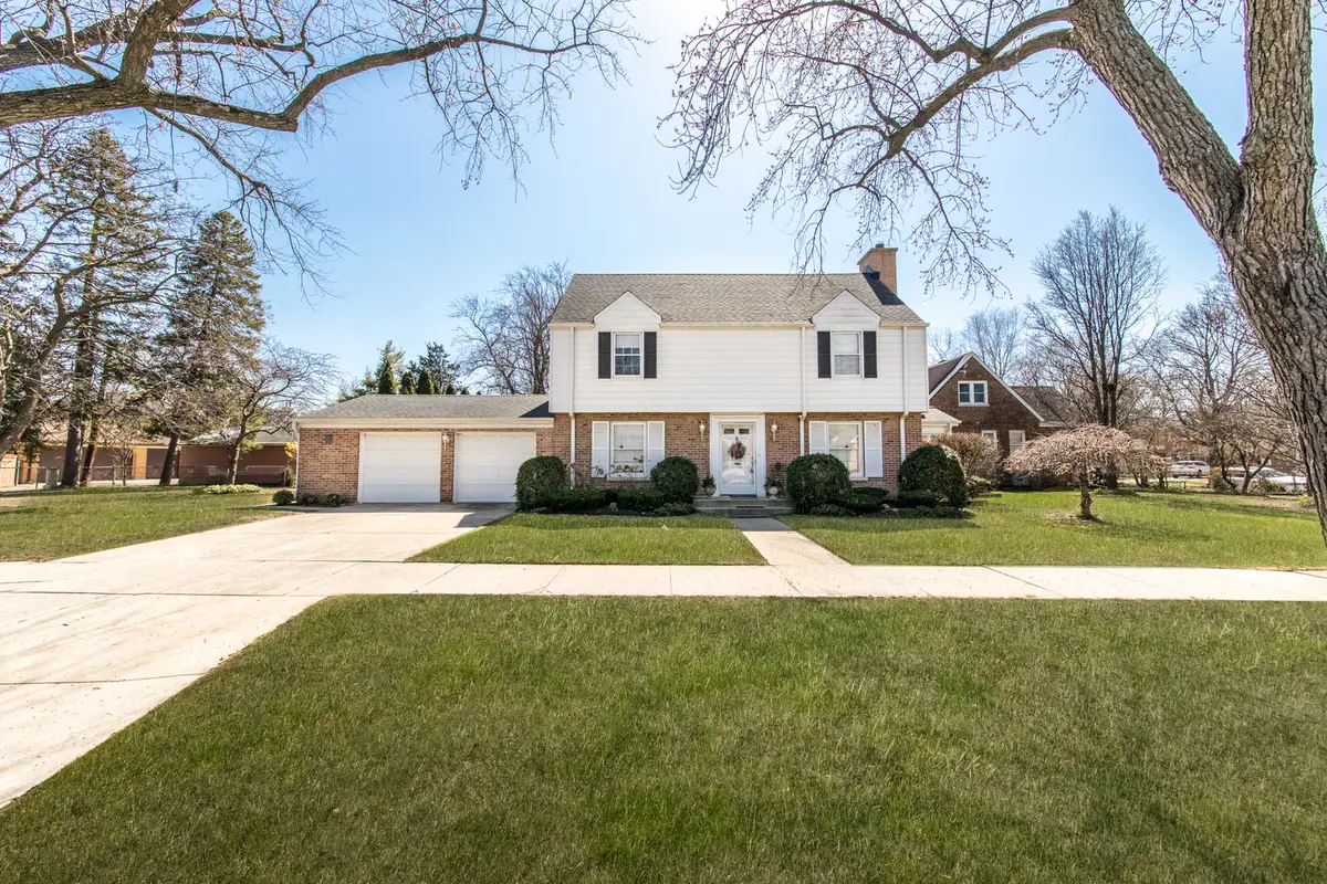 829 Hastings Street, Park Ridge, IL 60068 - Image #1