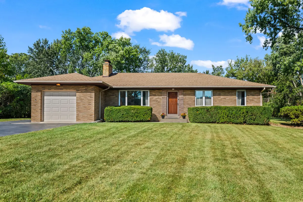 302 Lonsdale Road, Prospect Heights, IL 60070 - Image #1