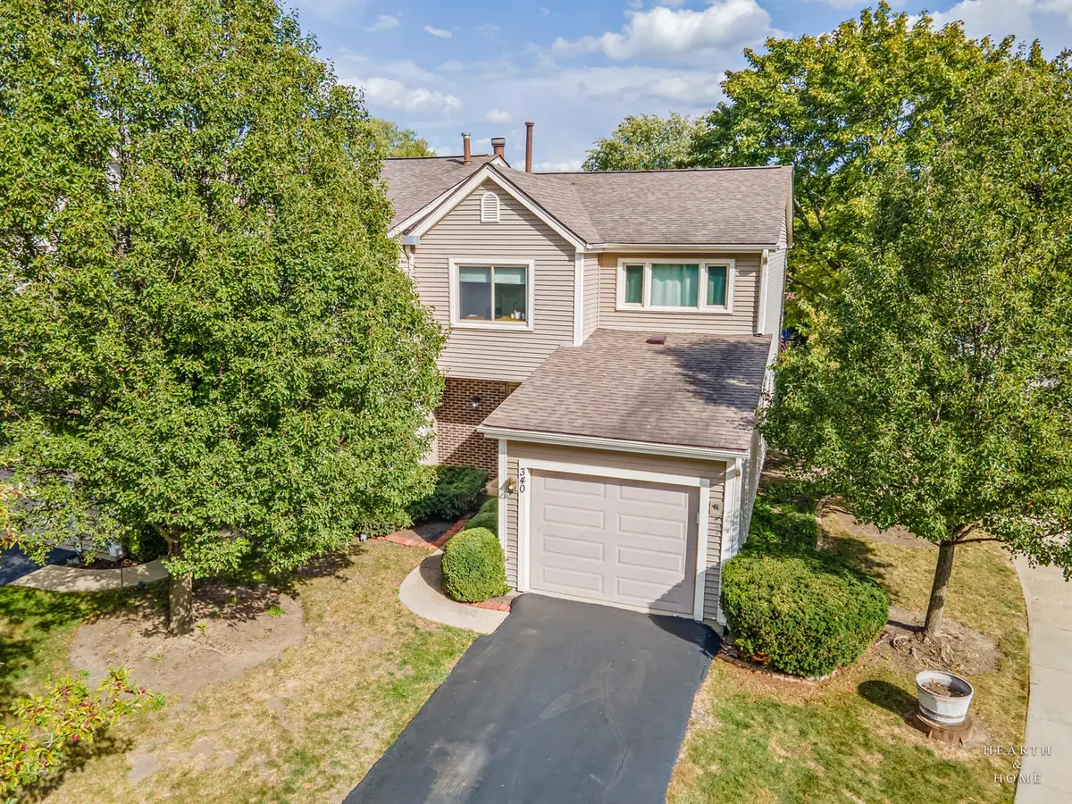 340 E Forest Knoll Drive, Palatine, IL 60074 - Image #1