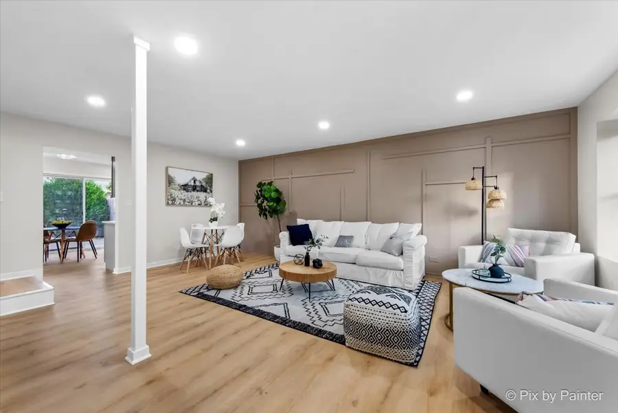 1366 Inverness Drive, Elgin, IL 60120 - Image #2