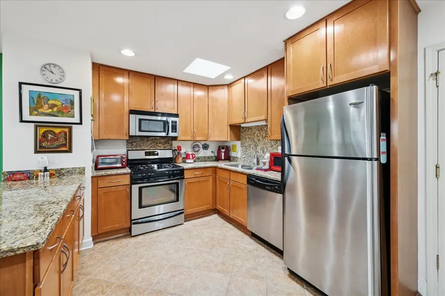 5001 Madison Street #3A, Skokie, IL 60077 - Image #3